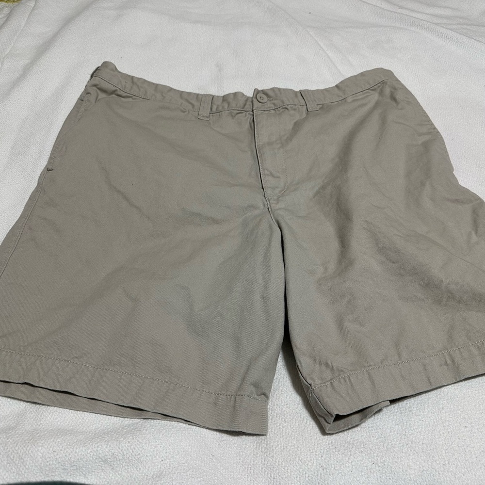 Men's Tan Shorts